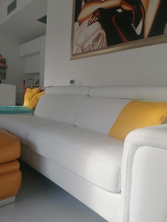 Appartamento A 20 Mt Dal Mare Calambrone Exterior foto